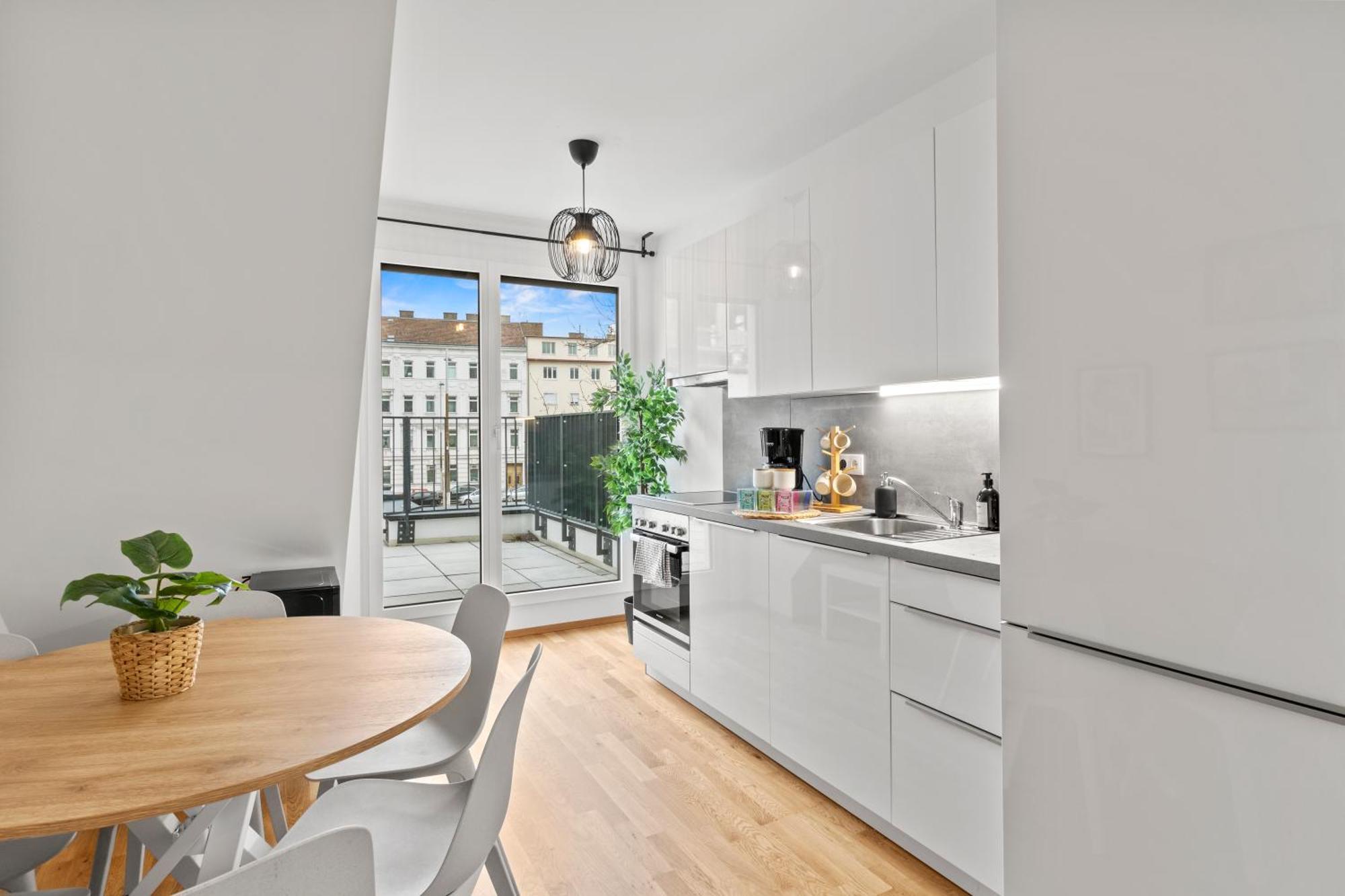 Apartament 1 Min To Public Transport - 3 Min To Supermarket And Pharmacy - On-site Parking For 19,90 Eur *