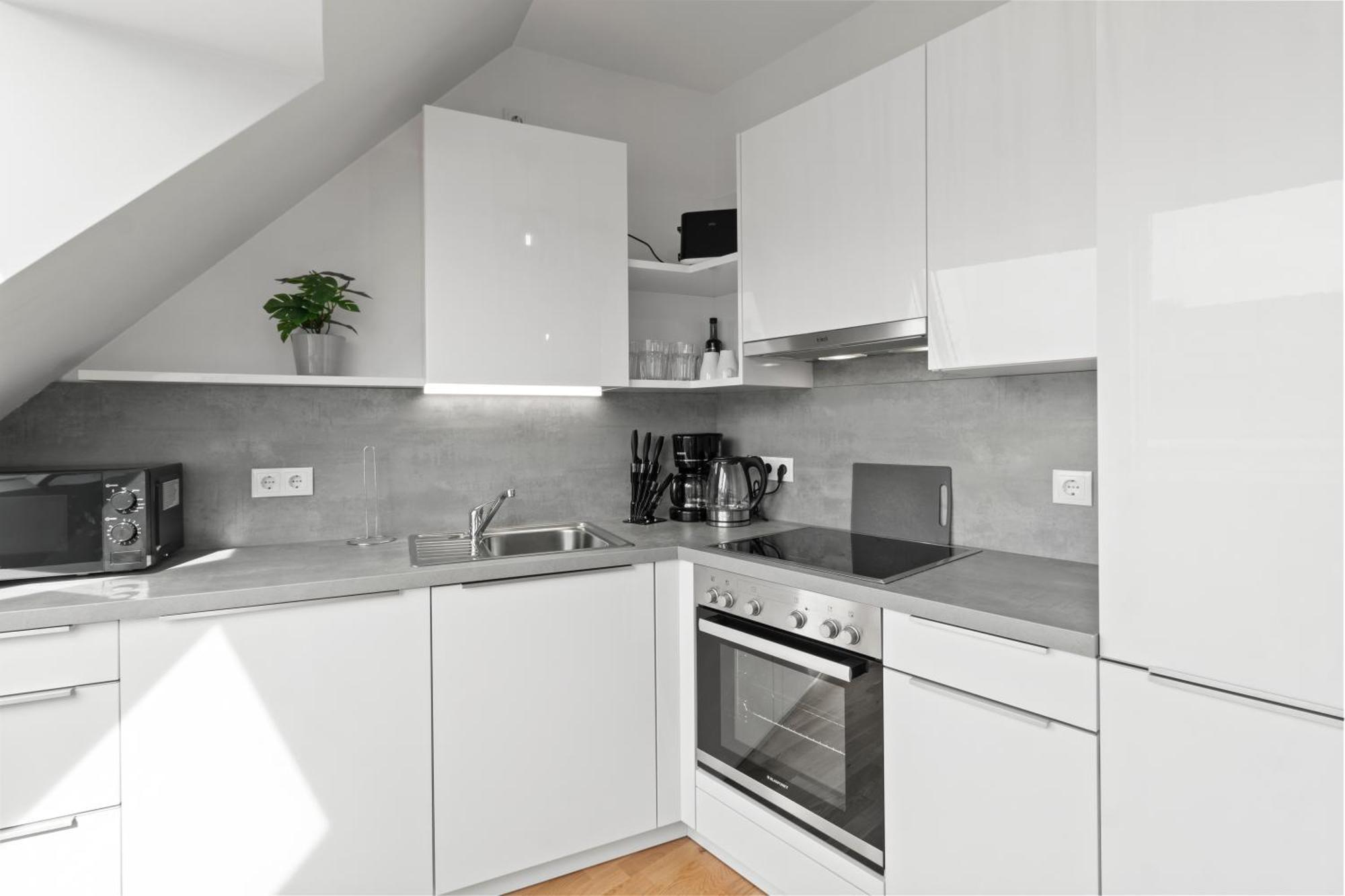 Apartment Near Klinik Floridsdorf - 3 Min To Supermarket And Pharmacy - On-site Parking For 19,90 Eur