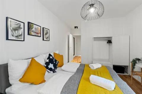 Near Klinik Floridsdorf - 3 Min To Supermarket And Pharmacy - On-site Parking For 19,90 Eur Apartment Wien